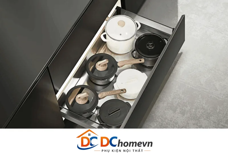 Kệ Đựng Xoong, Nồi Cao Cấp 3.0 Nhôm Xingfa (303561 – 900mm) – Higold